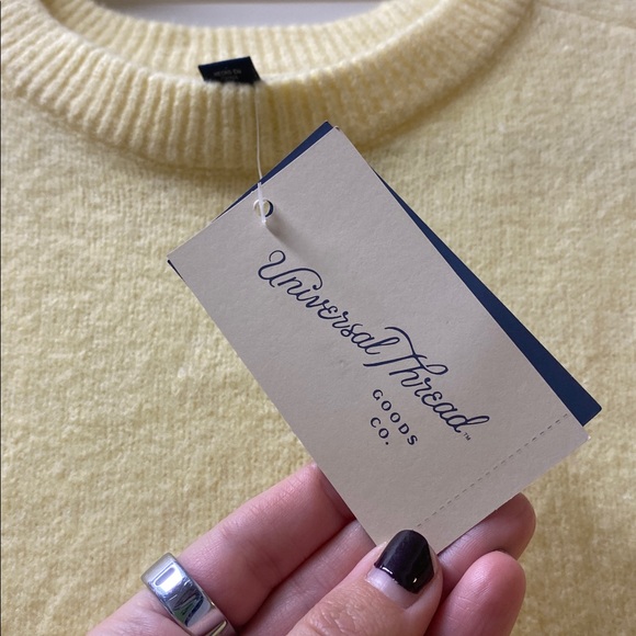 Target - Universal Threads Butter Yellow Sweater - Picture 2 of 3